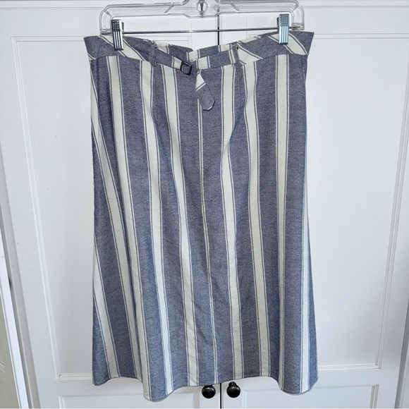 Alya Fit and Flare Navy Striped Cotton Midi Skirt Sz Medium Button Front - Picture 3 of 8
